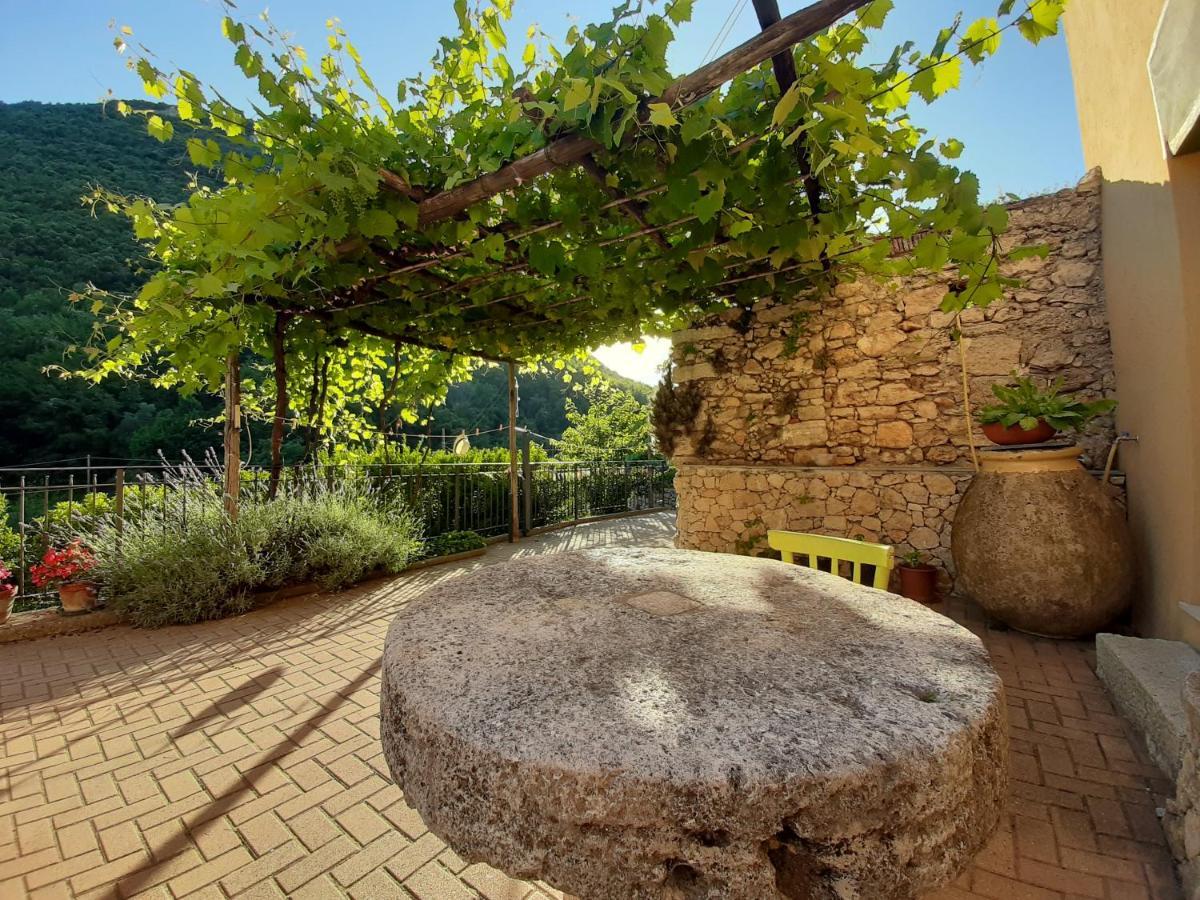 Agriturismo Alveare Finale Ligure Eksteriør billede