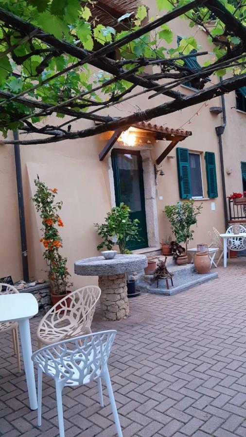 Agriturismo Alveare Finale Ligure Eksteriør billede